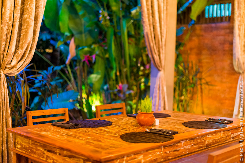 Suarti Boutique Village Ubud – аутентичные виллы в яванском стиле на Бали