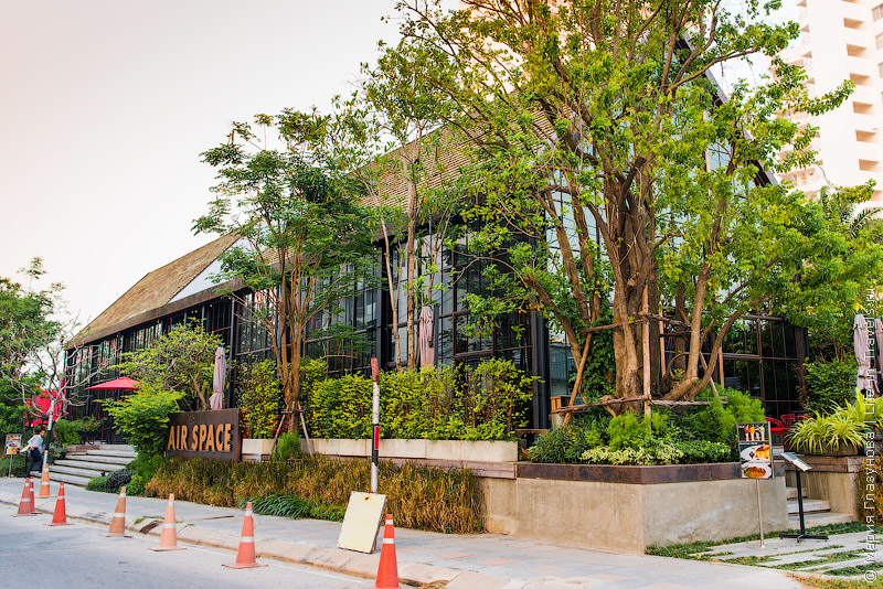 Air Space – модный ресторан в Хуахине (Restaurant Air Space, Hua Hin, Thailand) Air Space – модный ресторан в Хуахине (Restaurant Air Space, Hua Hin, Thailand)
