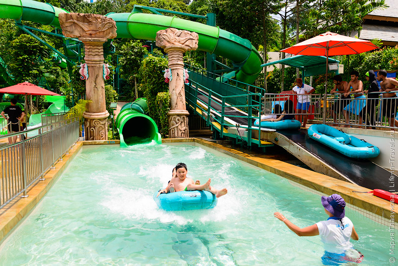 Adventure Cove Waterpark – аквапарк для детей в Сингапуре Adventure Cove Waterpark – аквапарк для детей в Сингапуре