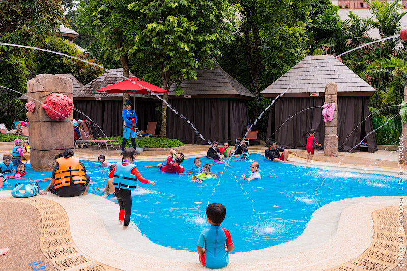 Adventure Cove Waterpark – аквапарк для детей в Сингапуре Adventure Cove Waterpark – аквапарк для детей в Сингапуре