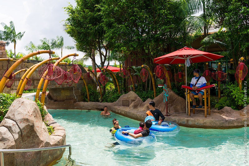 Adventure Cove Waterpark – аквапарк для детей в Сингапуре Adventure Cove Waterpark – аквапарк для детей в Сингапуре
