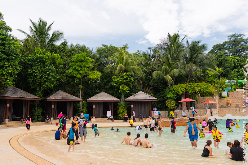 Adventure Cove Waterpark – аквапарк для детей в Сингапуре Adventure Cove Waterpark – аквапарк для детей в Сингапуре