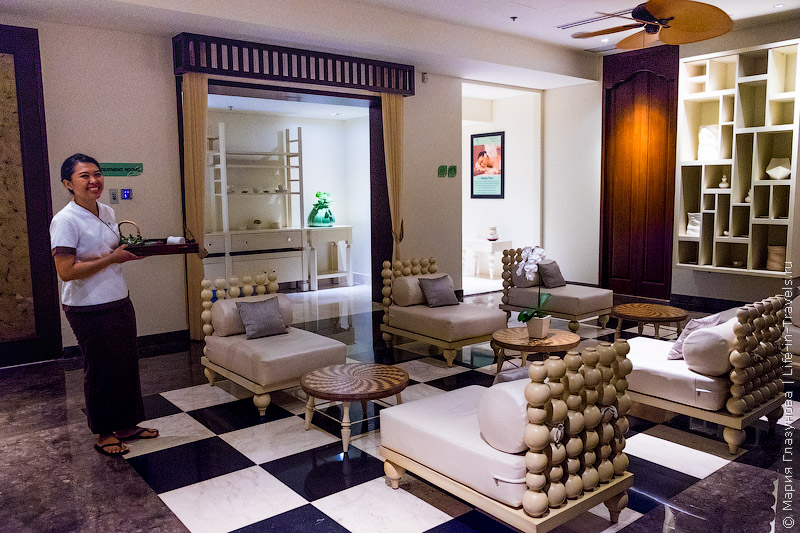 Holiday Inn Resort Bali Benoa – номера с выходом в лагуну-бассейн, Нуса Дуа, Бали Holiday Inn Resort Bali Benoa – номера с выходом в лагуну-бассейн, Нуса Дуа, Бали