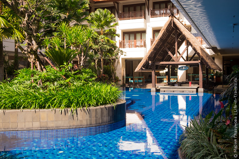 Holiday Inn Resort Bali Benoa – номера с выходом в лагуну-бассейн, Нуса Дуа, Бали Holiday Inn Resort Bali Benoa – номера с выходом в лагуну-бассейн, Нуса Дуа, Бали