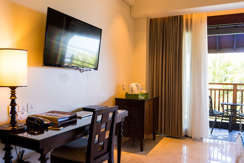 Holiday Inn Resort Bali Benoa – номера с выходом в лагуну-бассейн, Нуса Дуа, Бали Holiday Inn Resort Bali Benoa – номера с выходом в лагуну-бассейн, Нуса Дуа, Бали