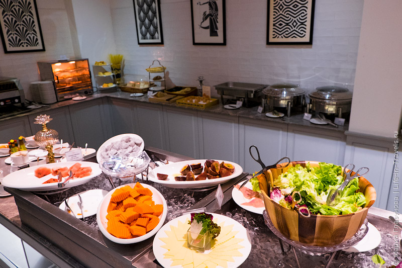 Well Hotel Bangkok – стильный бутик-отель в популярном районе Сукхумвит, Бангкок Well Hotel Bangkok – стильный бутик-отель в популярном районе Сукхумвит, Бангкок