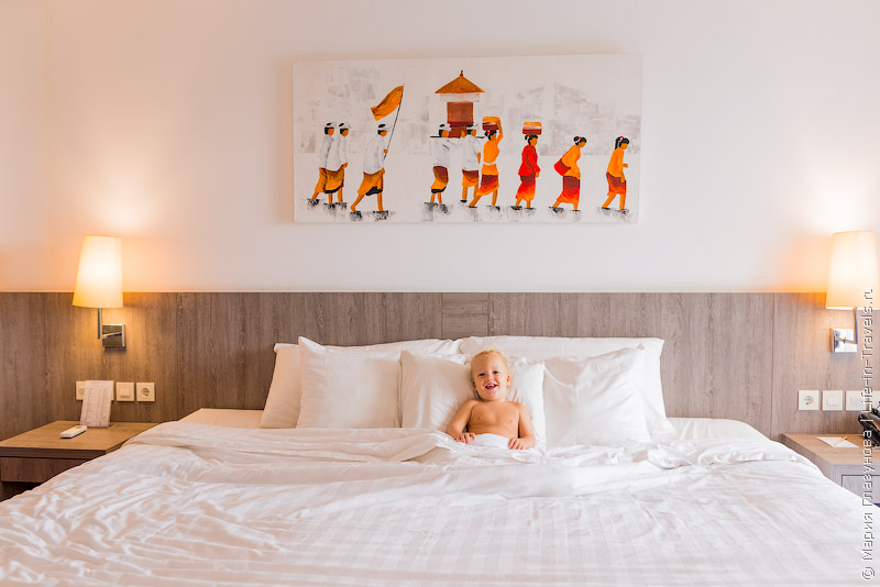 Aston Canggu Beach Resort – новый современный отель на пляже Бату Болонг в Чангу